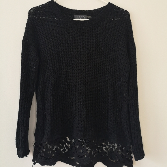 Black sweater with lace hem detail XS - Picture 1 of 3